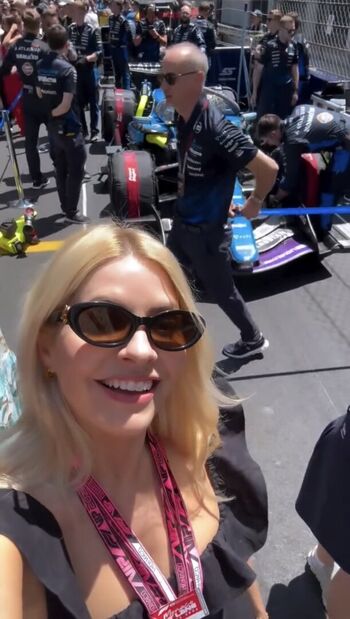 Leaked Holly willoughby private photo viral onlyfans
