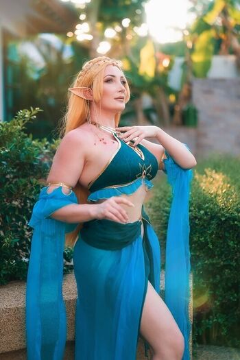 Holly Wolf