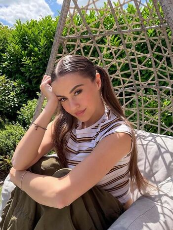 Leaked Hollyh private photo viral onlyfans