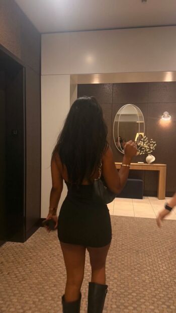 Leaked Honeypot page private photo viral onlyfans