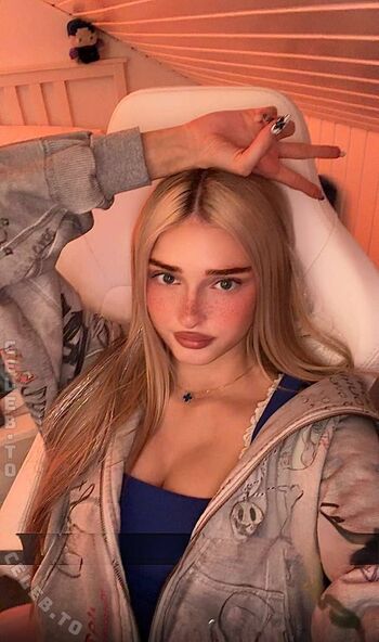 Leaked Honeypuu  page private photo viral onlyfans