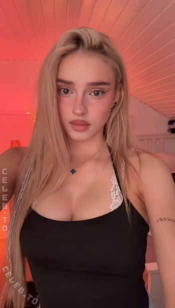 Leaked Honeypuu  page private photo viral onlyfans