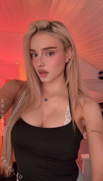 Leaked Honeypuu  page private photo viral onlyfans