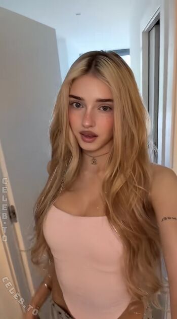 Leaked Honeypuu  page private photo viral onlyfans