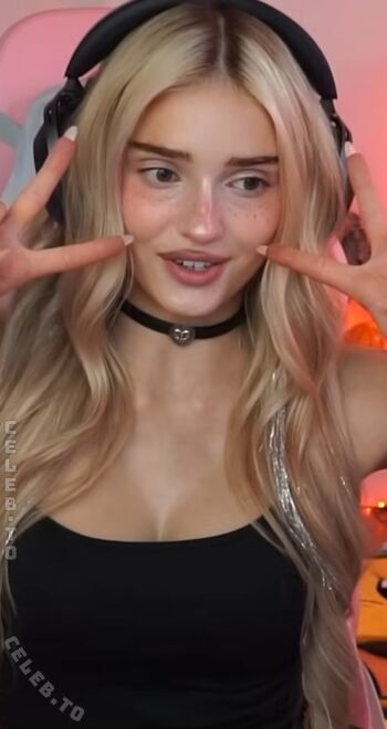 Leaked Honeypuu  page private photo viral onlyfans