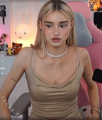 Leaked Honeypuu  page private photo viral onlyfans