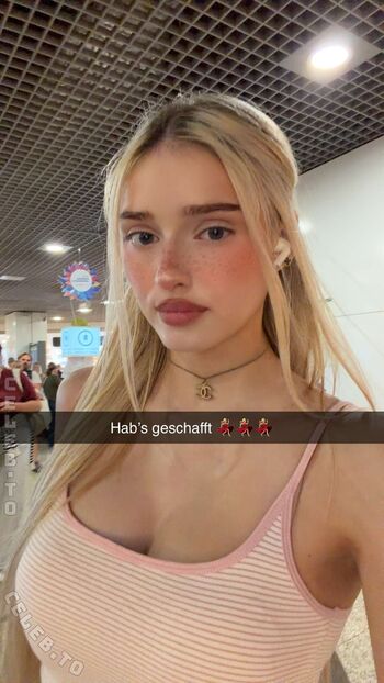 Leaked Honeypuu private photo viral onlyfans