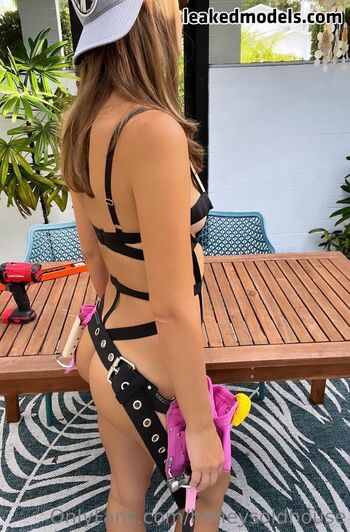 Leaked Honeysoldhouse private photo viral onlyfans