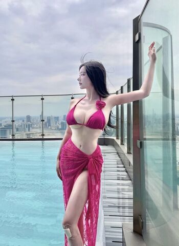 Leaked Honeyvivi private photo viral onlyfans