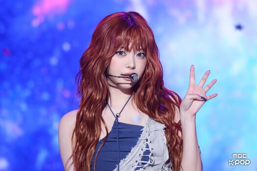 Hong Eunchae 홍은채