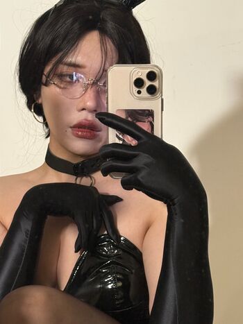 Leaked Hongbin private photo viral onlyfans