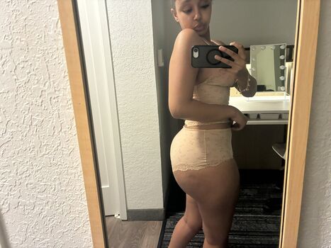 Leaked Hornafrica private photo viral onlyfans