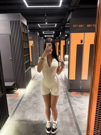 Hot Janine