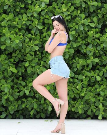 Hotblockchain / Emily Cocea / cryptobaddie1