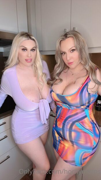 hotmomlove