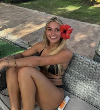hottie_mikaila