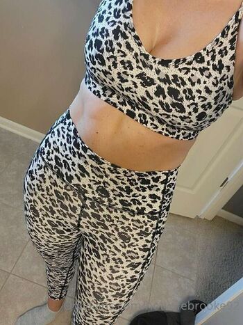 Hotwife Brooke