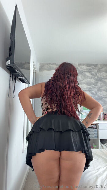 Leaked Hourglasshoney page private photo viral onlyfans