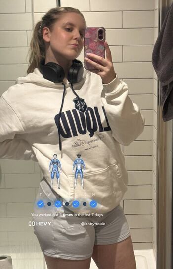 Leaked Hoxieloxie page private photo viral onlyfans