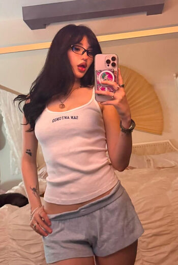 Leaked Hundomewtwo private photo viral onlyfans