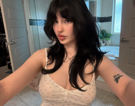 Leaked Hundomewtwo private photo viral onlyfans