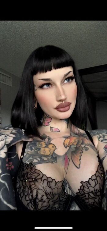 Hviley Rose