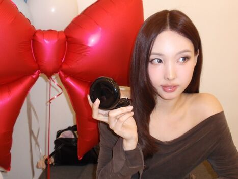 Leaked I m nayeon private photo viral onlyfans