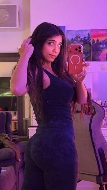 Leaked Iaaras  page private photo viral onlyfans