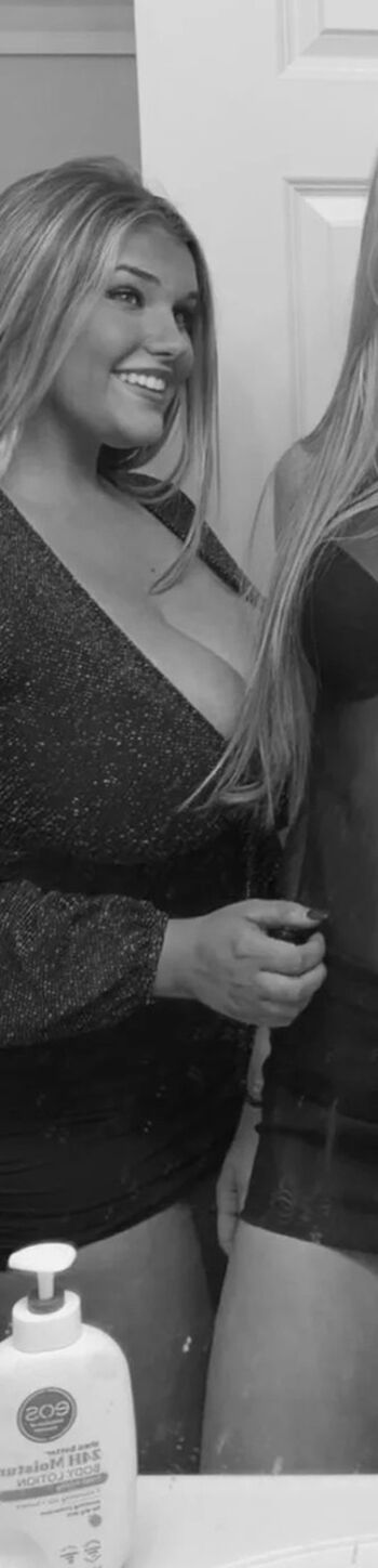 Leaked Iamavab private photo viral onlyfans