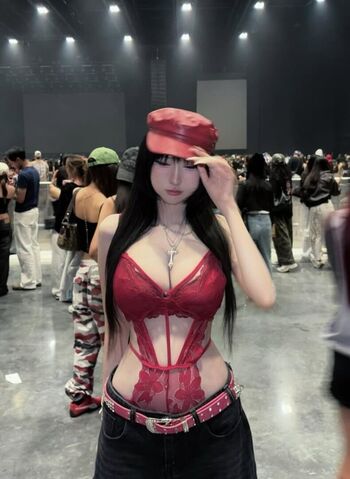 Leaked Idontwannabeyouanymore private photo viral onlyfans