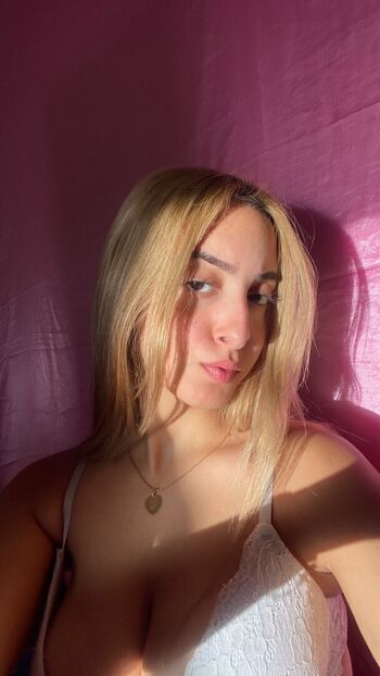 Leaked Iiitsmery page private photo viral onlyfans