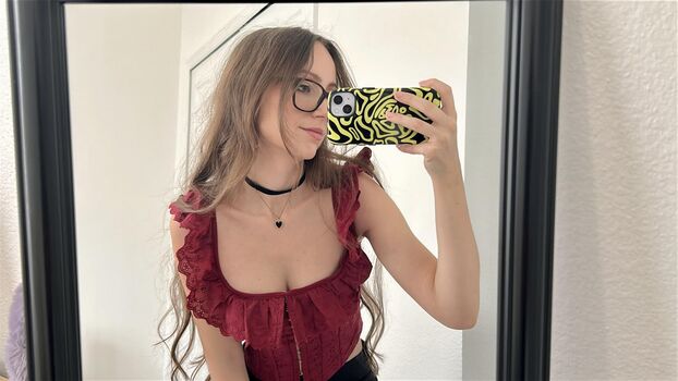 Leaked Iiizwerg page private photo viral onlyfans