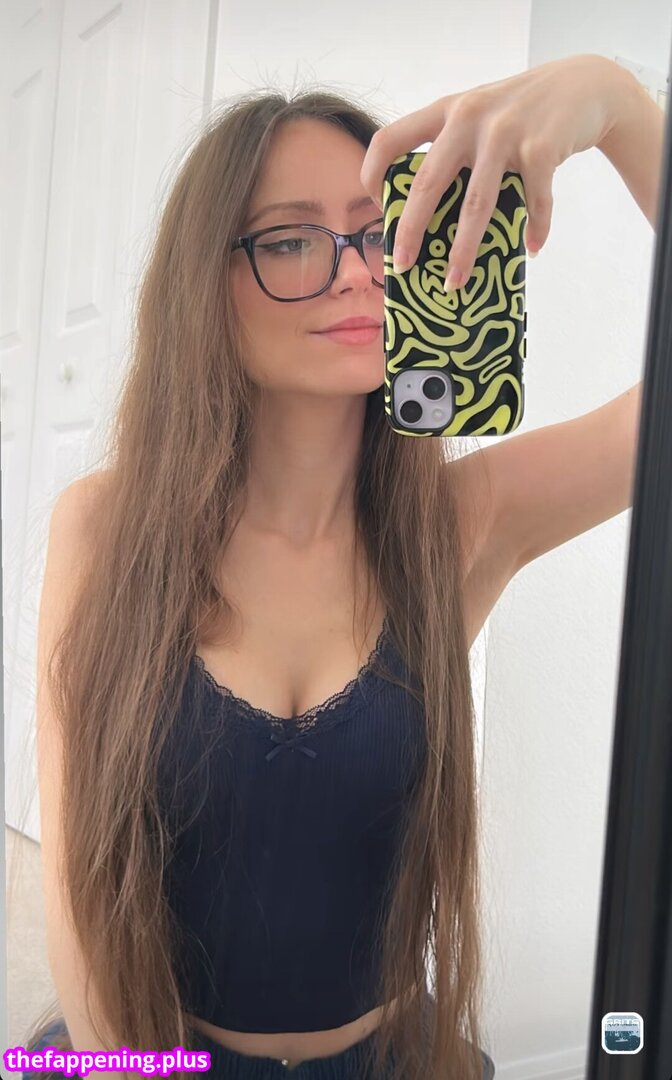 https: / iiiZwerg Фото обнажённых OnlyFans #81