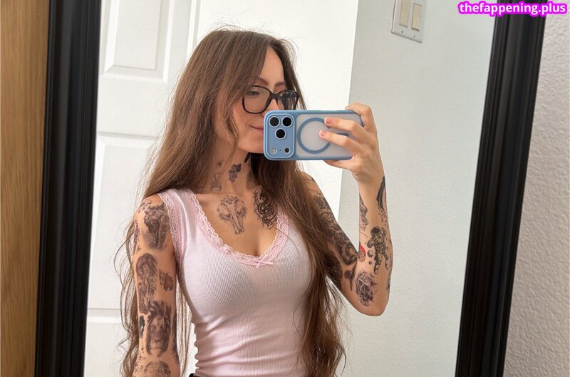 https: / iiiZwerg Naakte OnlyFans Foto #117