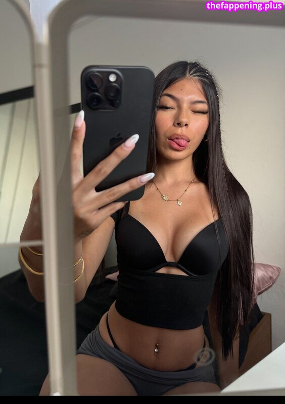 iisabella.ann / iisexylatina Naakte OnlyFans Foto #25