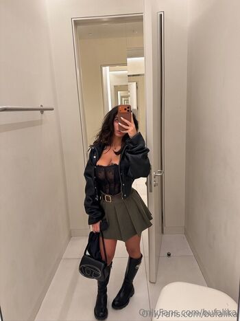 Ika D’Auria