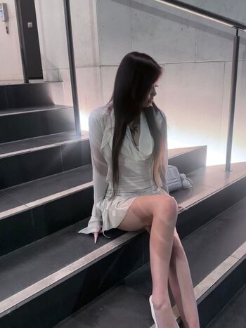 Leaked Iknowusoweli private photo viral onlyfans