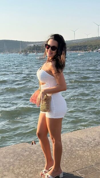ileyna Savuk