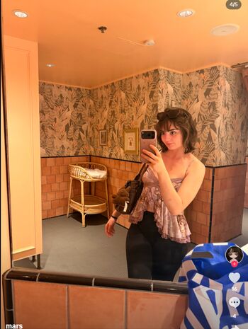 Leaked Iloveeskyrim private photo viral onlyfans