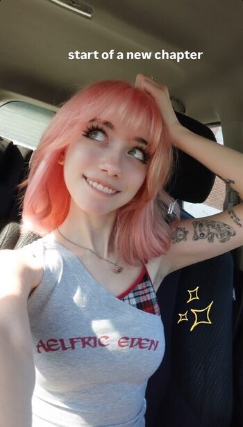 Leaked Iluvmeww page private photo viral onlyfans
