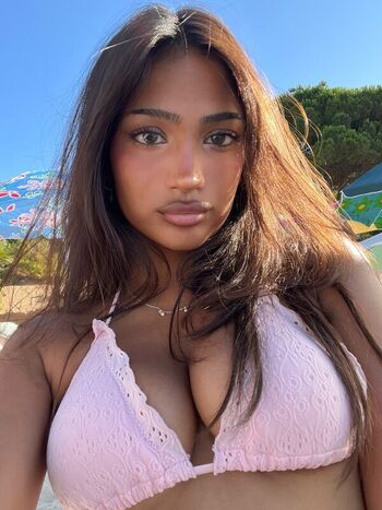 Leaked Imanimalikaa page private photo viral onlyfans