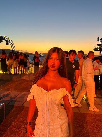 Leaked Imanimalikaa page private photo viral onlyfans