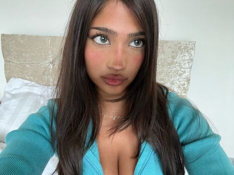 Leaked Imanimalikaa private photo viral onlyfans