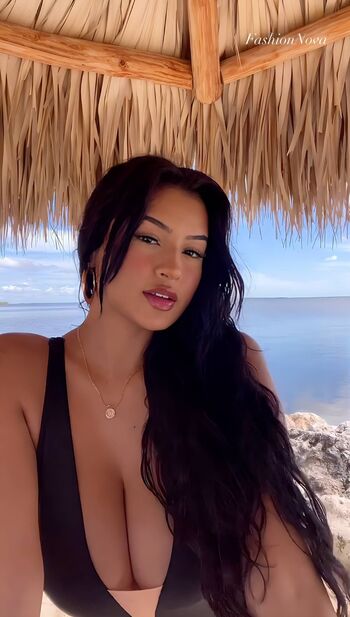 Leaked Imlucerocrystal private photo viral onlyfans