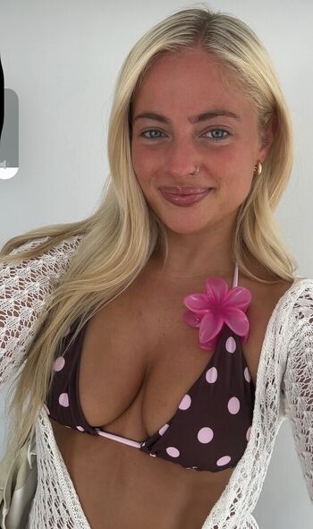 Leaked Imogen grace private photo viral onlyfans