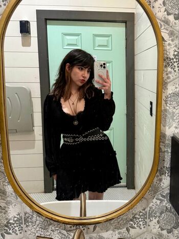 Leaked Impossiblyeve private photo viral onlyfans