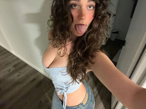 Leaked Imsiiimone private photo viral onlyfans