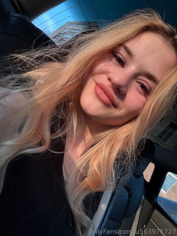 Leaked Imyennefer private photo viral onlyfans