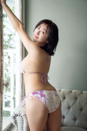 Ina Enohara 榎原依那