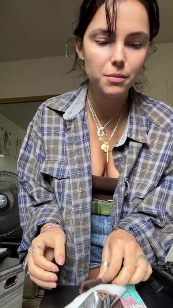 Leaked Inde navarrette page private photo viral onlyfans